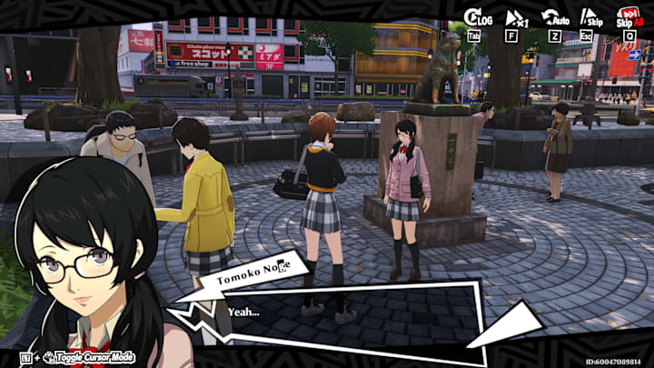 Tomoko Noge talking to Motoha in the street.