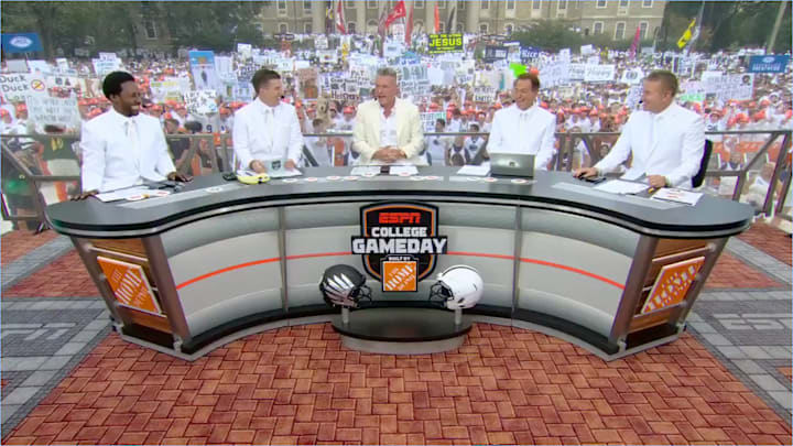 The ESPN ‘College GameDay’ crew got in on the action ahead of Penn State’s White Out vs. Oregon.