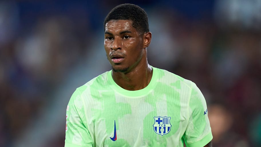 Marcus Rashford’s first Barcelona start ended at halftime. | Alex Caparros/Getty Images