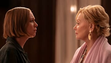 Hannah Einbinder and Jean Smart in Hacks on Max