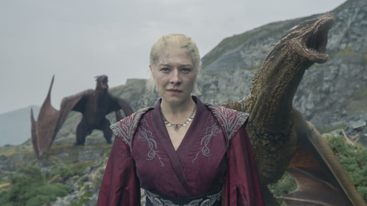 Emma D'Arcy as Rhaenyra Targaryen alongside Syrax and Vermithor in House of the Dragon season 2 episode 7