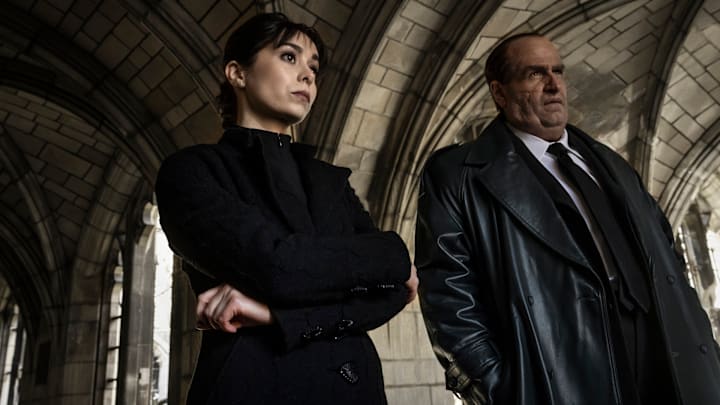 Cristin Milioti as Sofia Falcone and Colin Farrell as Oz Cobb in The Penguin