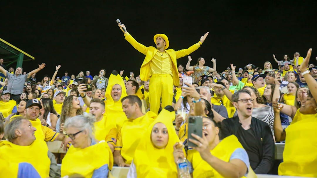 Savannah Bananas owner Jesse Cole pumps up the crowd as they sing during Banana Fest on Saturday February 25, 2023 at Historic Grayson Stadium.