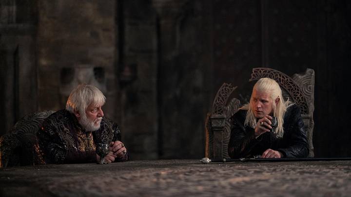 Sir Simon Russell Beale as Simon Strong and Matt Smith as Daemon Targaryen in House of the Dragon season 2 episode 4