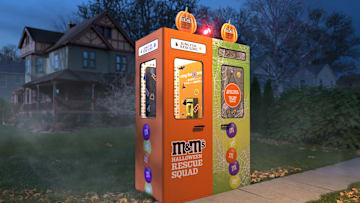 M&M'S Halloween Rescue BOOth. Image courtesy M&M's