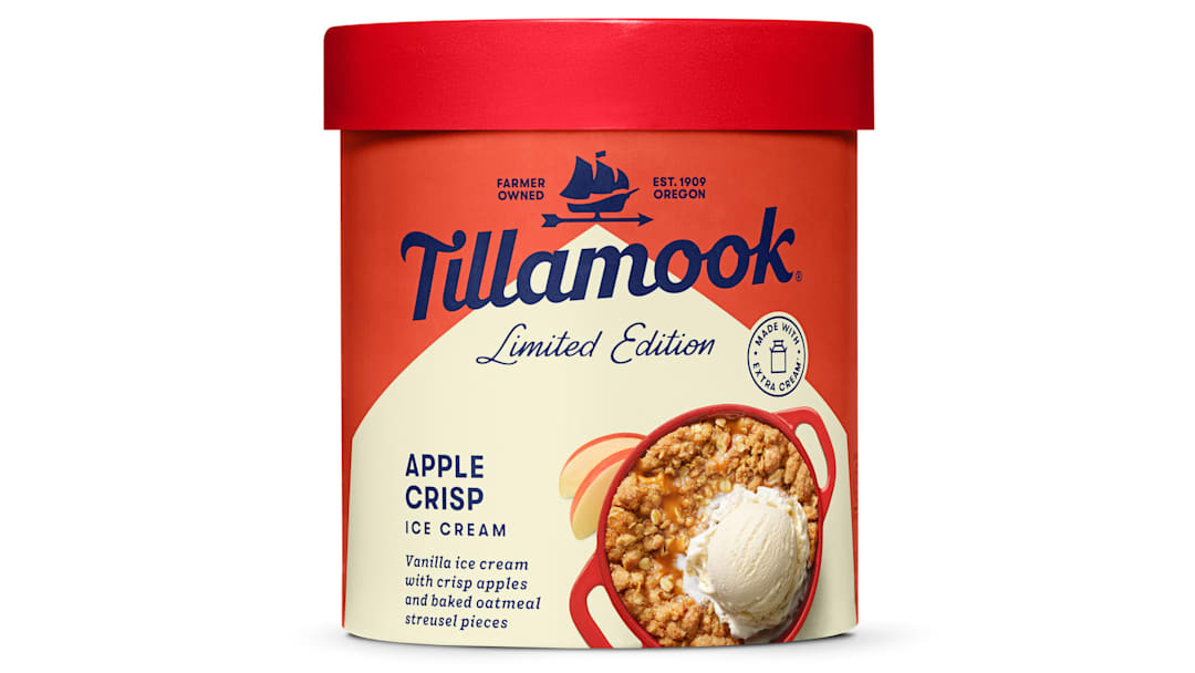 January 2025 Packaging Shoot. 48 ounce Limited Edition Apple Crisp Ice Cream Pack shot.