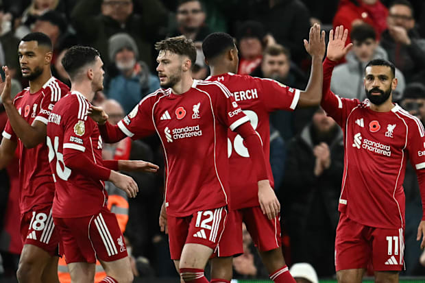 โมฮาเหม็ด ซาลาห์ (ขวา) ในการเฉลิมฉลอง โมฮาเหม็ด ซาลาห์ (ขวา) ในการเฉลิมฉลอง