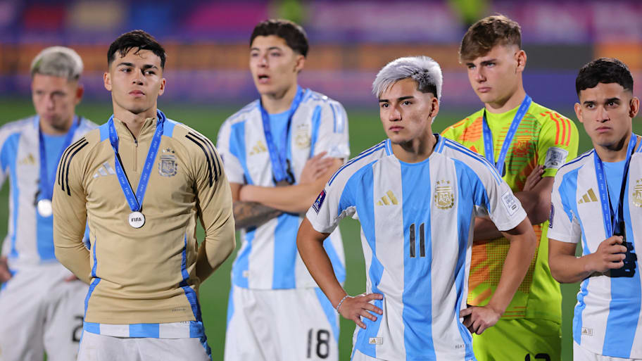 Argentina players looking disheartened.