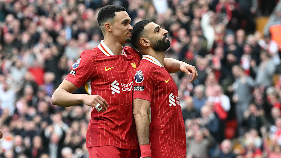 Trent Alexander-Arnold (left) and Mohamed Salah.