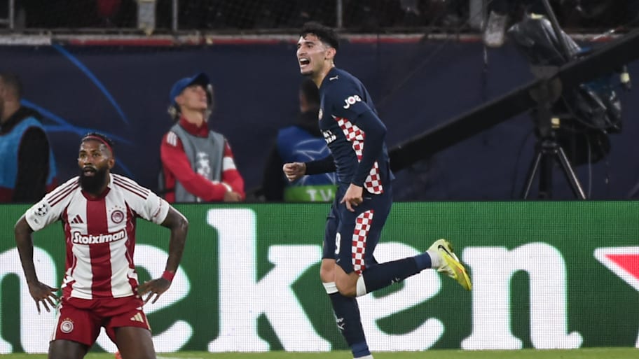 Ricardo Pepi celebrating.