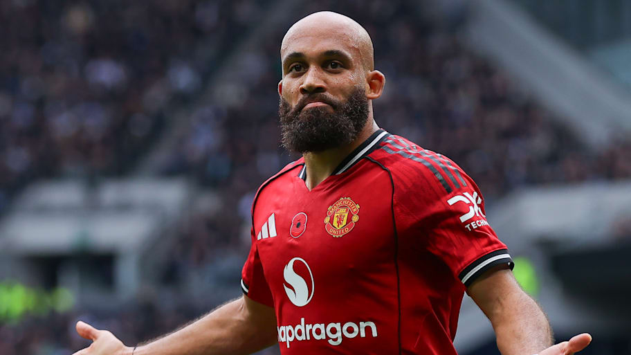 Bryan Mbeumo celebrating.