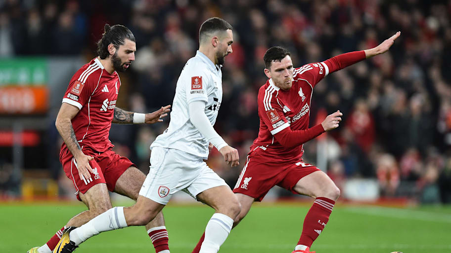 Dominik Szoboszlai (left) and Andy Robertson (right).