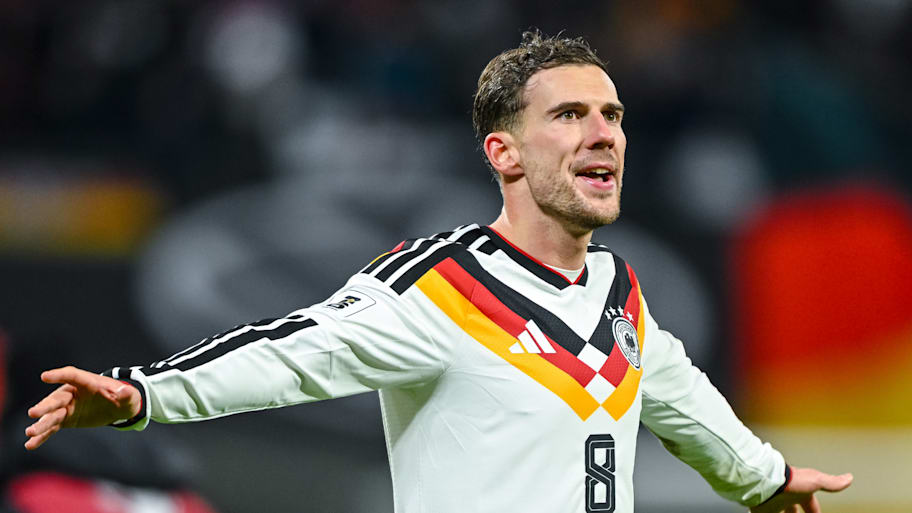 Leon Goretzka celebrating.