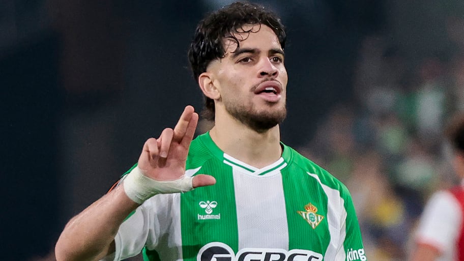 Ez Abde celebrating.