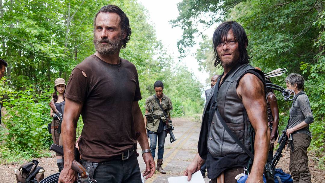 Rosita Espinosa, Andrew Lincoln as Rick Grimes, Sonequa Martin-Green as Sasha, Norman Reedus as Daryl Dixon and Melissa McBride as Carol Peletier in The Walking Dead Season 5, Episode 10 