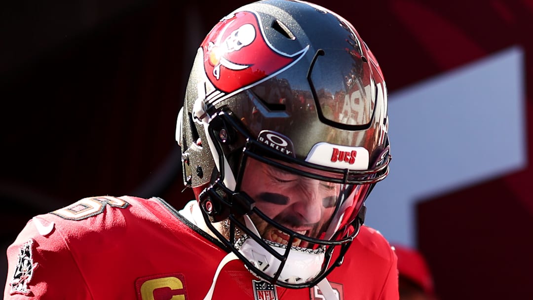 The Tampa Bay Buccaneers continue to hold a narrow lead in the NFC South after a late win over the Cardinals on Sunday.