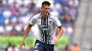 Tal parece que César Montes no se marchará a Europa y se mantendrá en Rayados de Monterrey.
