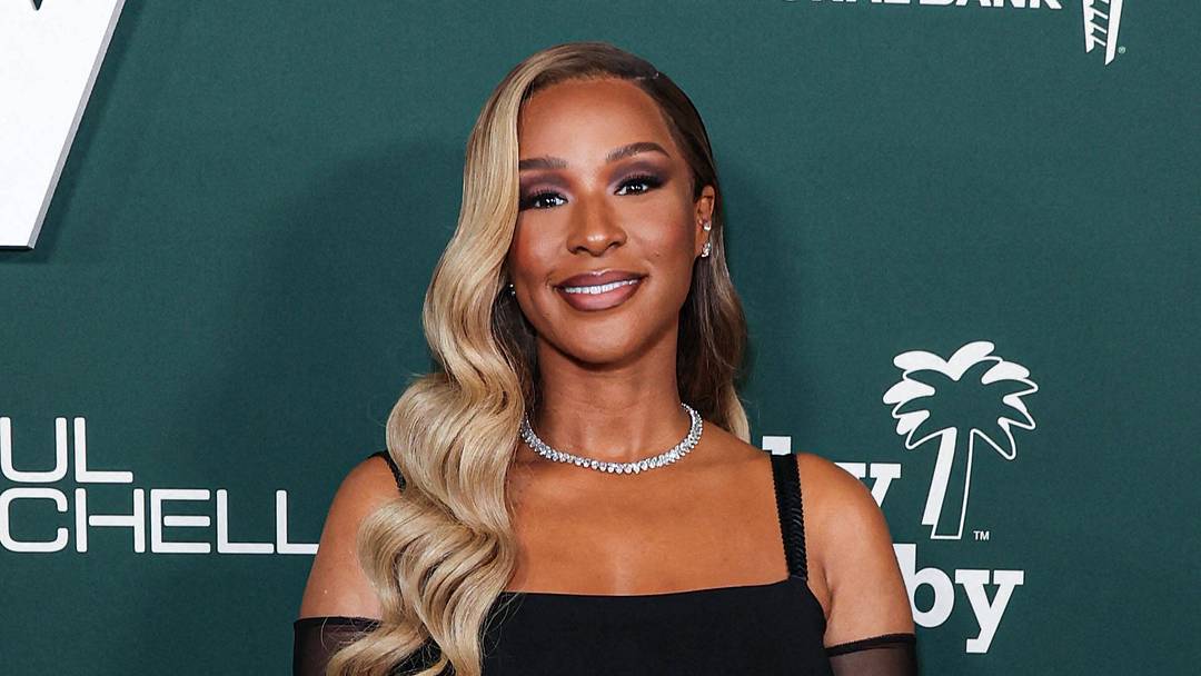 Savannah James
