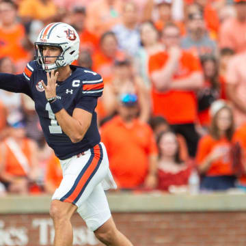 Auburn Tigers quarterback Payton Thorne found all of his weapons against Alabama A&M.