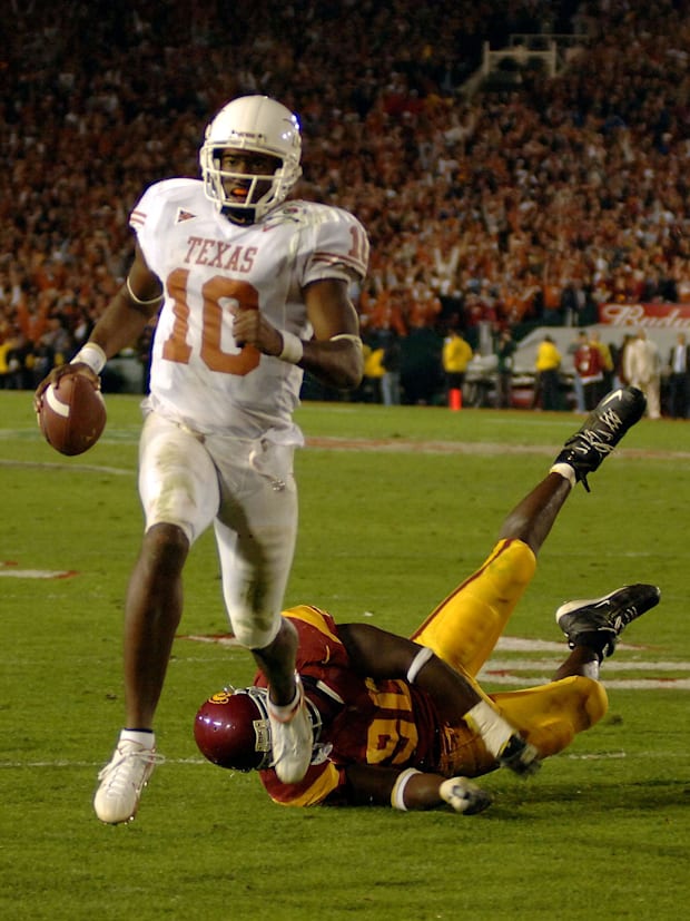 Texas quarterback Vince Young game-winning touchdown vs. USC in 2006 national championship game at the Rose Bowl