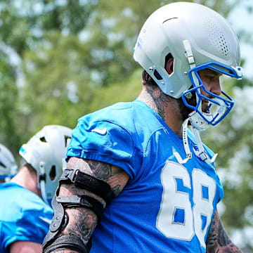 Detroit Lions offensive tackle Taylor Decker (68) practices during OTA at team's Performance Center