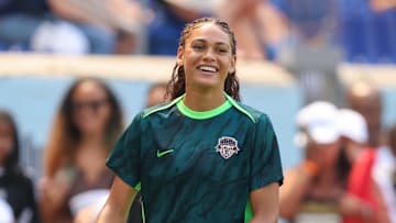 Washington Spirit forward Trinity Rodman warms up before the match against Gotham FC at Sports Illustrated Stadium.