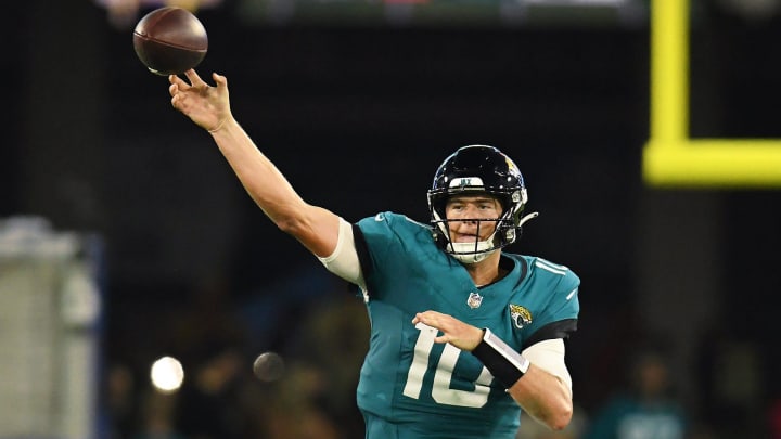 Jacksonville Jaguars quarterback Mac Jones (10) gets off a pass during early second quarter action. The Jacksonville Jaguars hosted the Tampa Bay Buccaneers at EverBank Stadium for the Jaguars second preseason game of the season Saturday, August 17, 2024. [Bob Self/Florida Times-Union]