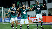 Goiás lidera a Série B