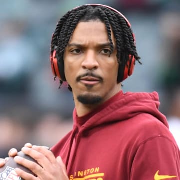 Jan 26, 2025; Philadelphia, PA, USA; Washington Commanders quarterback Jayden Daniels (5) during warmups against the Philadelphia Eagles in the NFC Championship game at Lincoln Financial Field. Mandatory Credit: Eric Hartline-Imagn Images