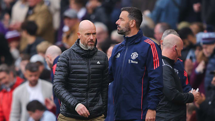 Aston Villa FC v Manchester United FC - Premier League Aston Villa FC v Manchester United FC - Premier League