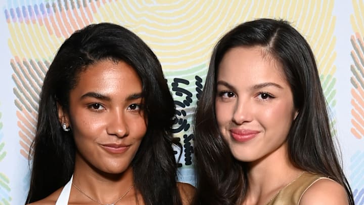 Olivia Dean and Olivia Rodrigo 