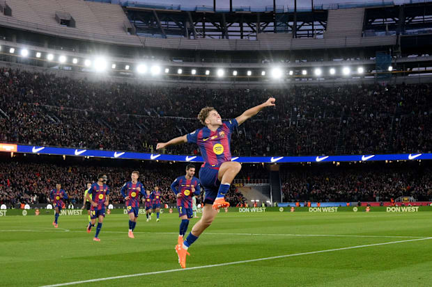 เฟร์มิน โลเปซ ที่คัมป์ นู เฟร์มิน โลเปซ ที่คัมป์ นู