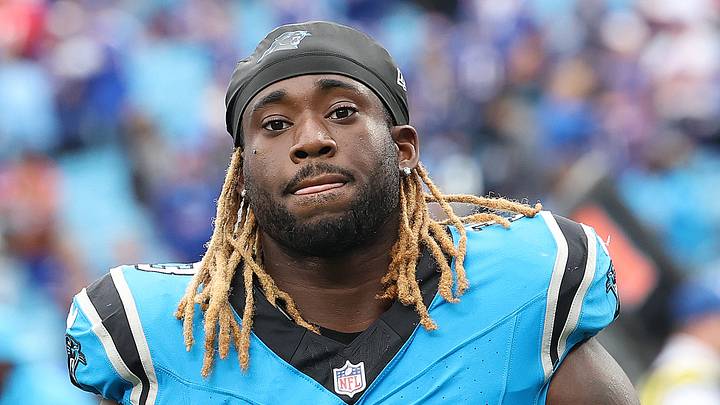 Carolina Panthers outside linebacker Princely Umanmielen