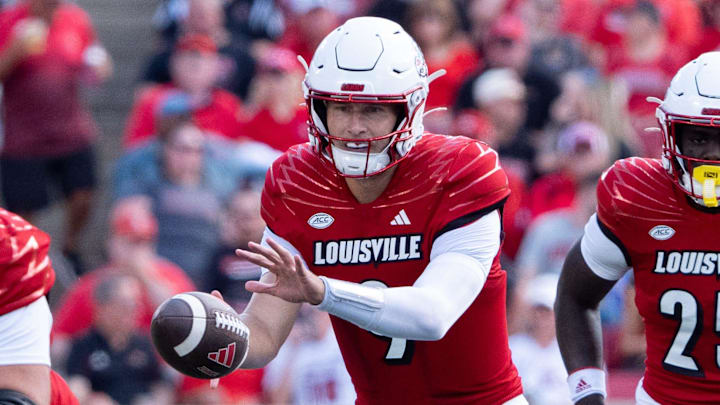 Louisville Cardinals quarterback Tyler Shough (9) receives the snap during their game against the Jacksonville State Gamecocks on Saturday, Sept. 7, 2024 at L&N Federal Credit Union Stadium in Louisville, Ky.