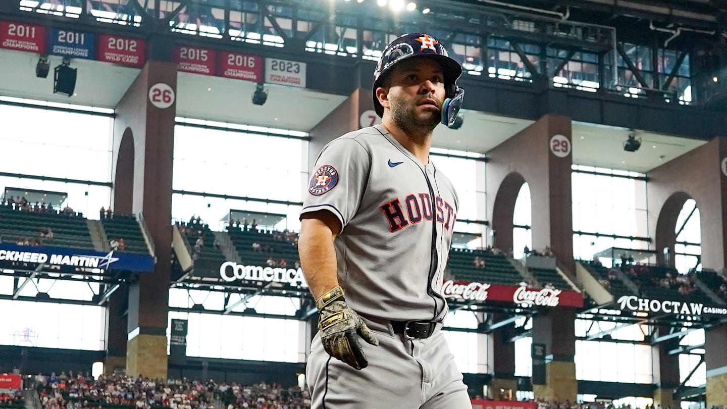 Astros Legendary Franchise Player Has Found Himself in Brutal Slump As of Late