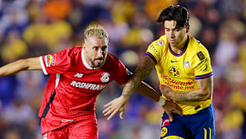 Héctor Herrera y Víctor Dávila durante la fase regular