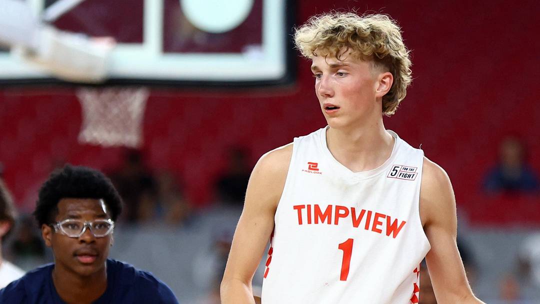 Jun 24, 2023; Glendale, AZ, USA; Timpview player Dean Rueckert (1) during the Section 7 high school boys tournament at State Farm Stadium. Mandatory Credit: Mark J. Rebilas-Imagn Images Jun 24, 2023; Glendale, AZ, USA; Timpview player Dean Rueckert (1) during the Section 7 high school boys tournament at State Farm Stadium. Mandatory Credit: Mark J. Rebilas-Imagn Images
