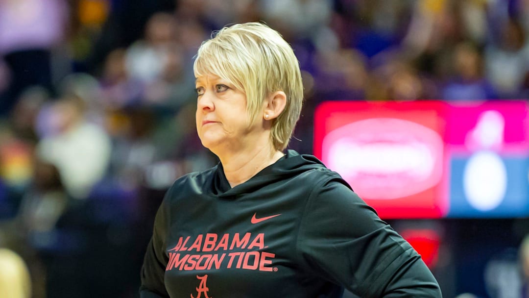 Alabama Head Coach Kristy Curry, LSU Tigers Women’s Basketball take on the Alabama Crimson Tide at the Pete Maravich Assembly Center in Baton Rouge, LA. Sunday, Feb. 1, 2026.