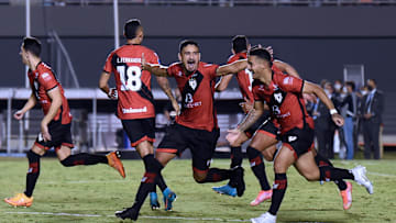 Atlético-GO superou uma grande desvantagem para protagonizar uma histórica classificação às quartas da Copa Sul-Americana