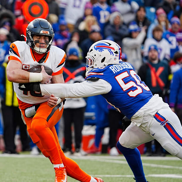 Greg Rousseau sack