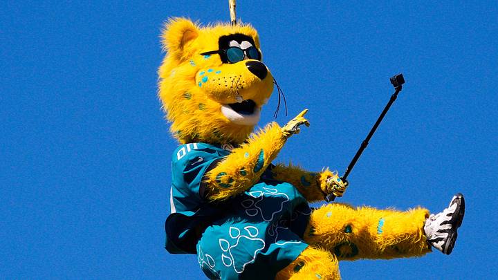 Jaxson de Ville repels into the stadium before the start of the game during an NFL football game at EverBank Stadium, Sunday, Dec. 14, 2025, in Jacksonville, Fla. [Doug Engle/Florida Times-Union]