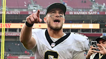 New Orleans Saints QB Tyler Shough (6) celebrates after beating the Tampa Bay Buccaneers on Dec. 7, 2025.