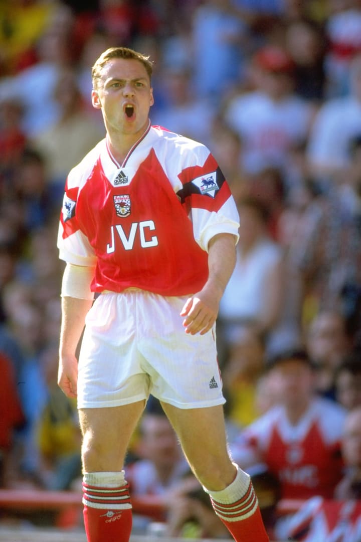 Paul Dickov of Arsenal