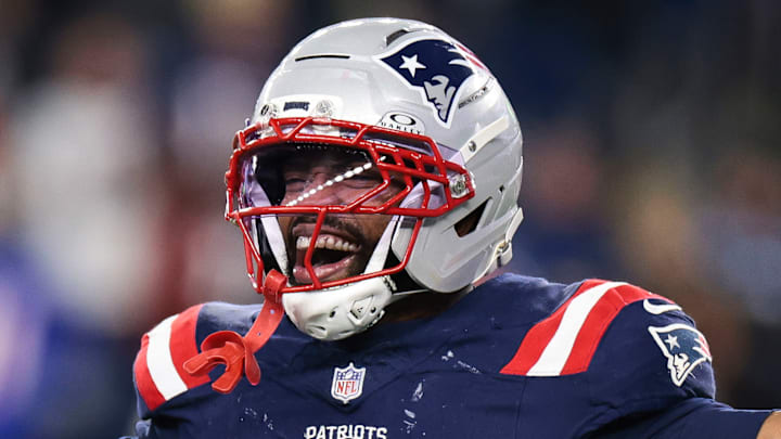 Miami Dolphins v New England Patriots - NFL 2025