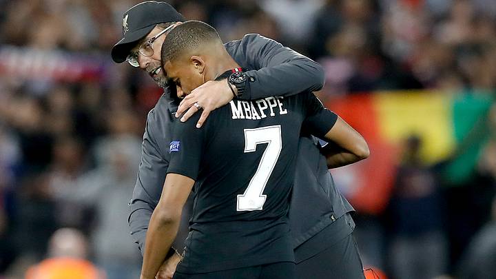 Liverpool v Paris Saint-Germain - UEFA Champions League - Group C - Anfield