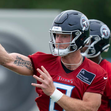 Tennessee Titans quarterback Will Levis (8) throws on the second day of training camp Thursday, July 25, 2024.