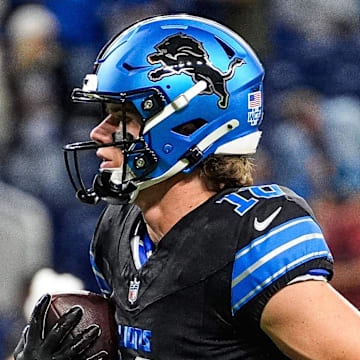 Detroit Lions wide receiver Isaac Teslaa (18).