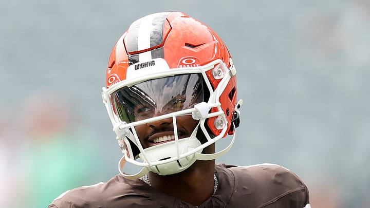 Cleveland Browns quarterback Shedeur Sanders