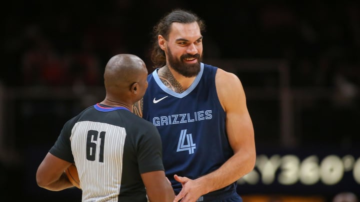 Memphis Grizzlies center Steven Adams (4) talks to referee Courtney Kirkland (61) before a game against the Atlanta Hawks