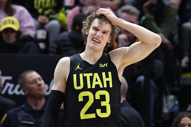 Utah Jazz forward Lauri Markkanen (23) reacts to a play against the San Antonio Spurs during the 2023-24 season.